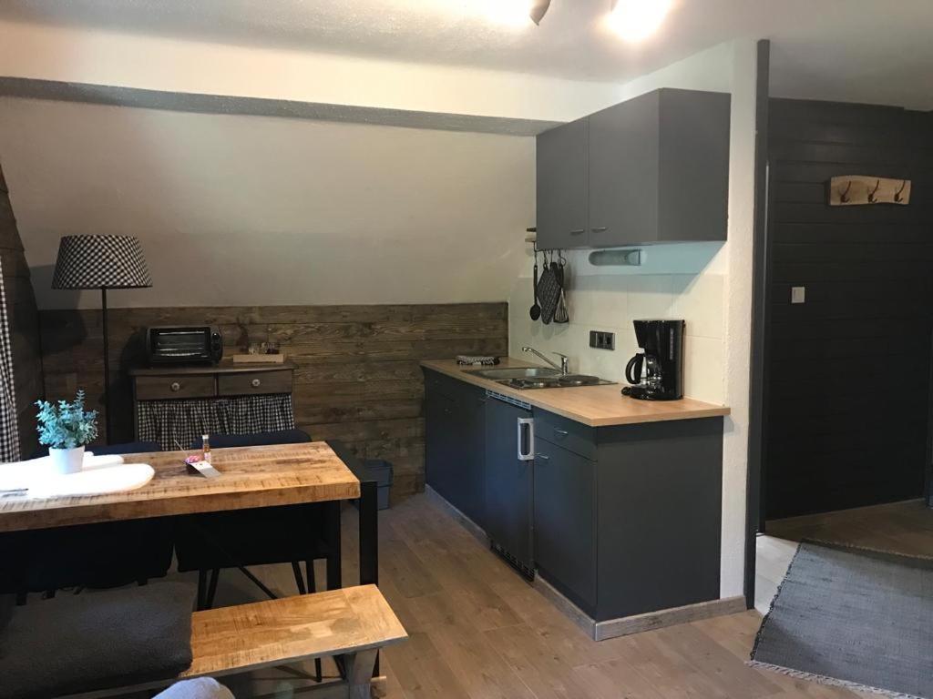 Appartement Felsblick Ferienhaus Fuenf Sinne Dobriach Luaran gambar